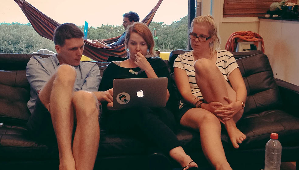 Hanakai community members